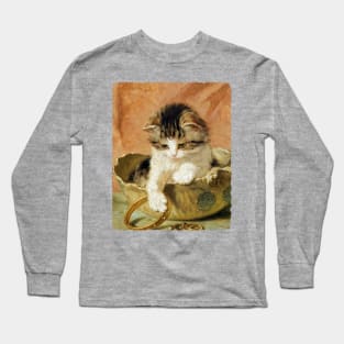 Kitten in the Jewelry box Long Sleeve T-Shirt